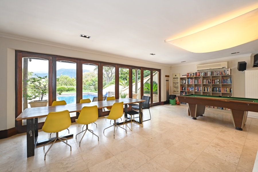 To Let 6 Bedroom Property for Rent in Constantia Western Cape